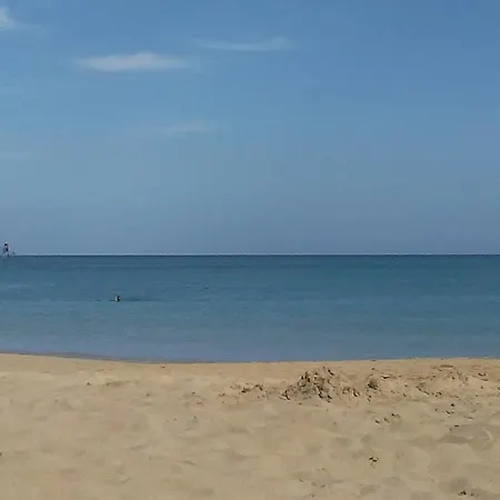Casa Azul 2bedroom & Ocean View Terrace Wifi Premium Holiday home *